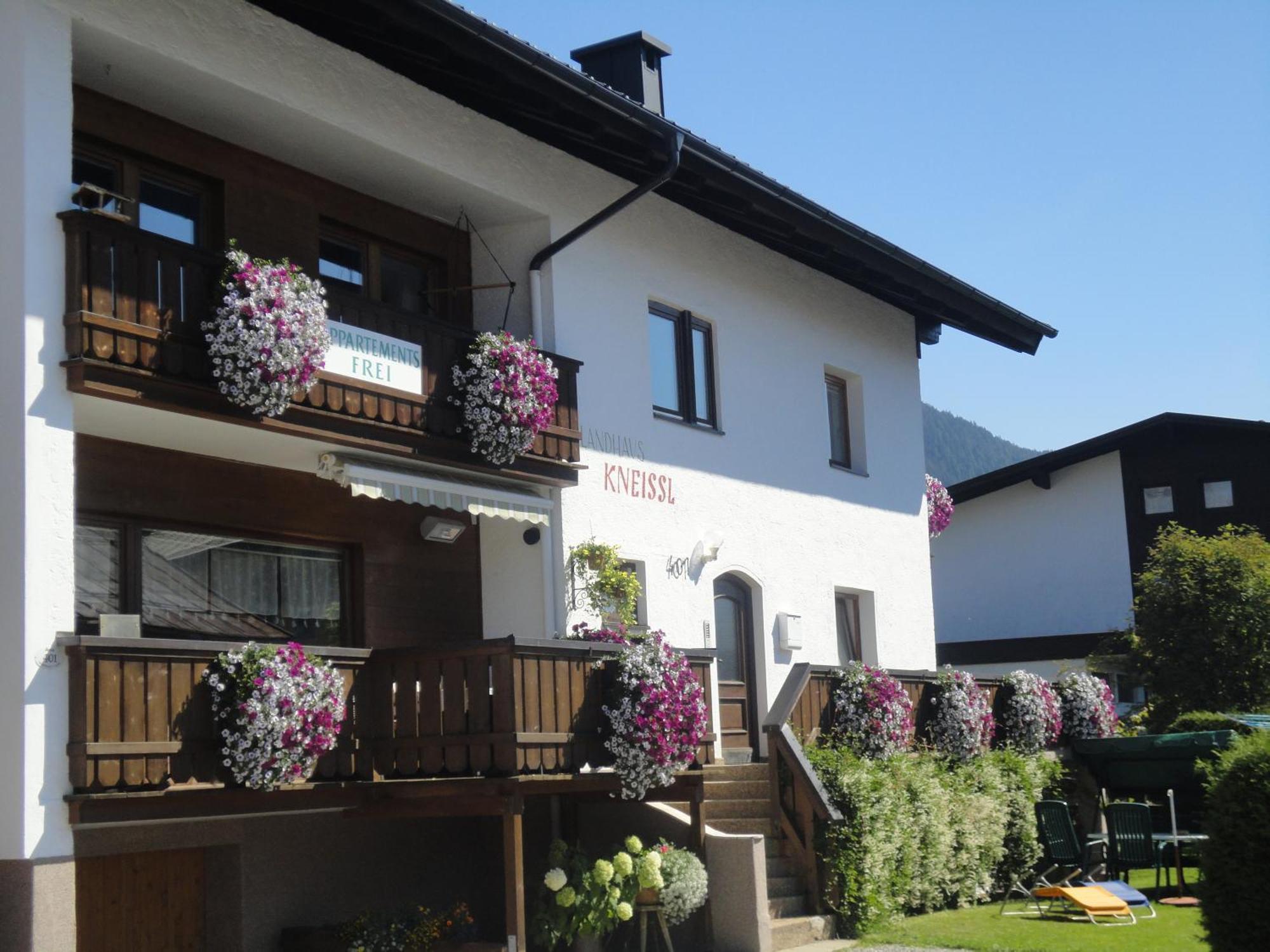 Haus Kneissl Leilighet Seefeld in Tirol Eksteriør bilde