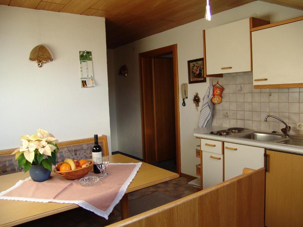 Haus Kneissl Leilighet Seefeld in Tirol Rom bilde